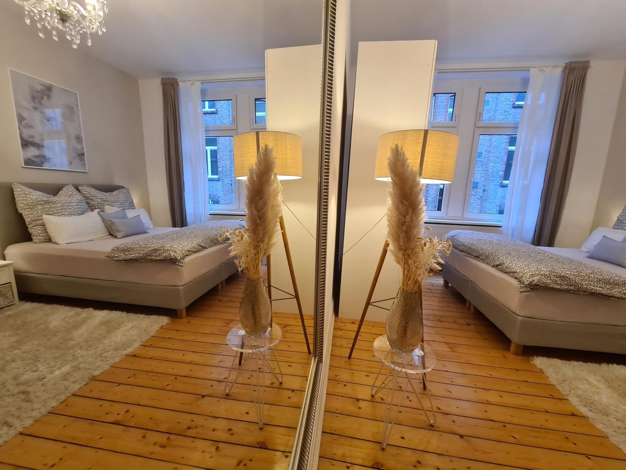 Home Away From Home Stylish Central Netflix Kitchen Wiesbaden Esterno foto