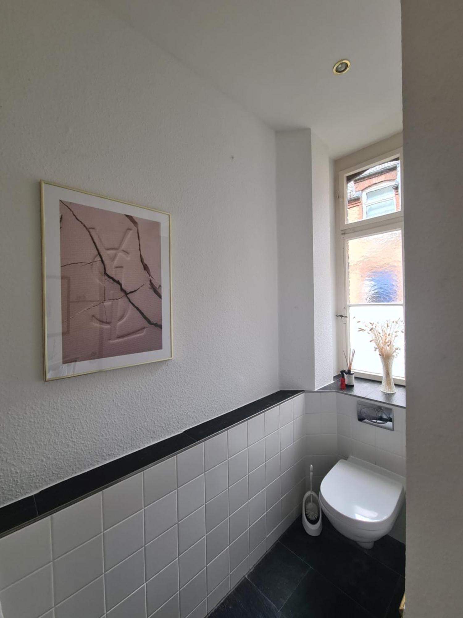 Home Away From Home Stylish Central Netflix Kitchen Wiesbaden Esterno foto